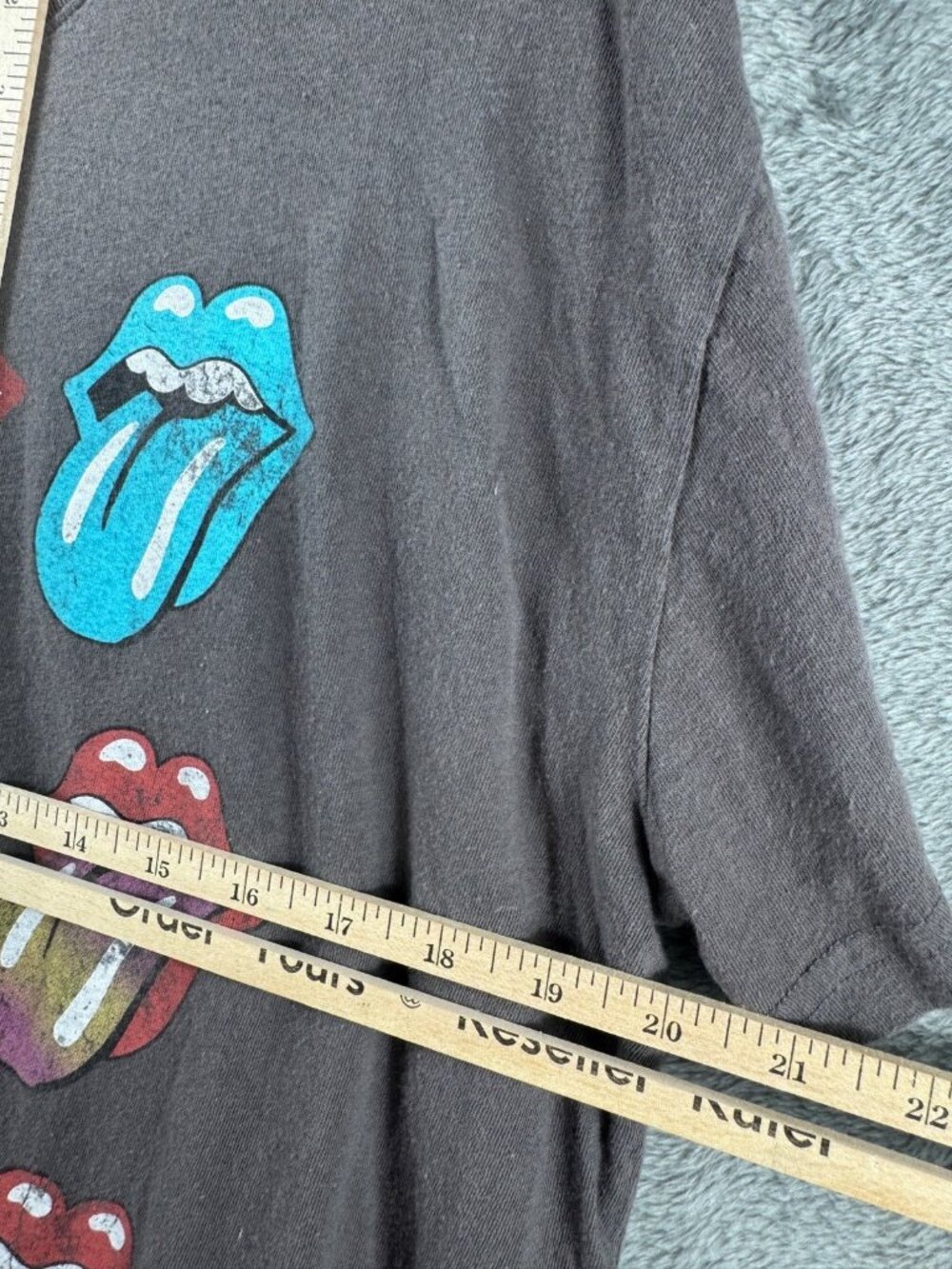 The Rolling Stones Graphic T-Shirt L Multicolor Tongue Logo Brown Unisex - Picture 8 of 8